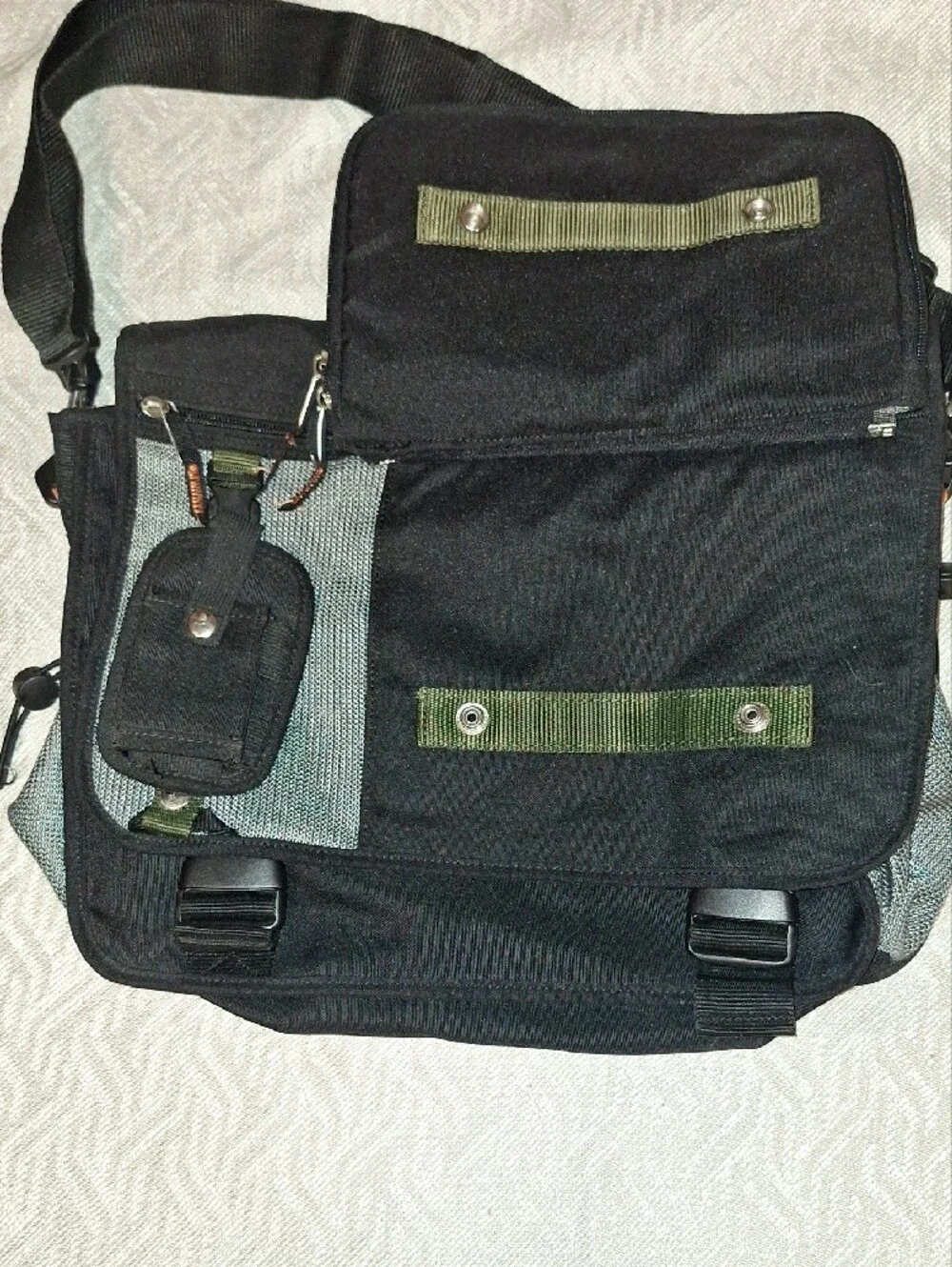 ESPIRIT Black and Gray Men's Messenger Bag with Utility Pouch